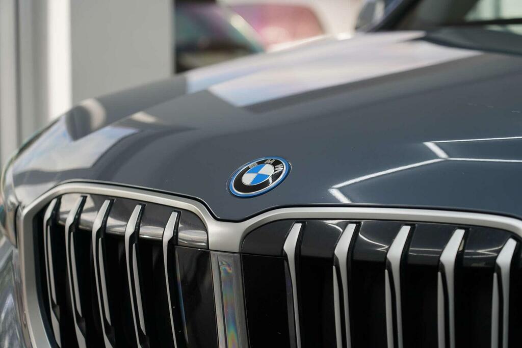 BMW X1 Sdrive 18D M Sport Step Black #48