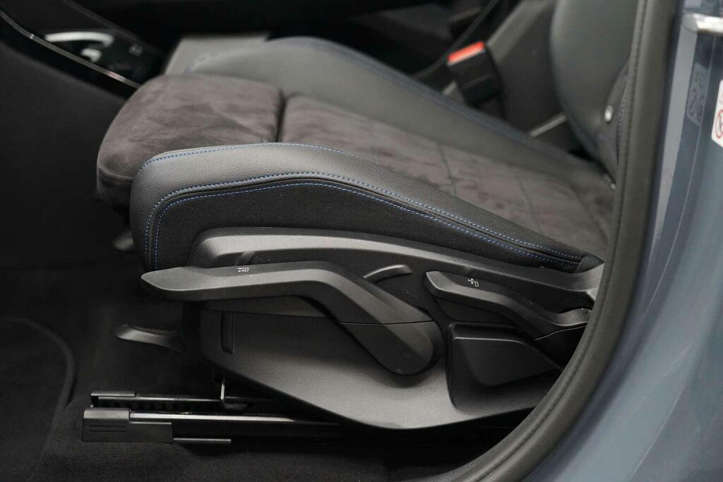 BMW X1 Sdrive 18D M Sport Step Black #20
