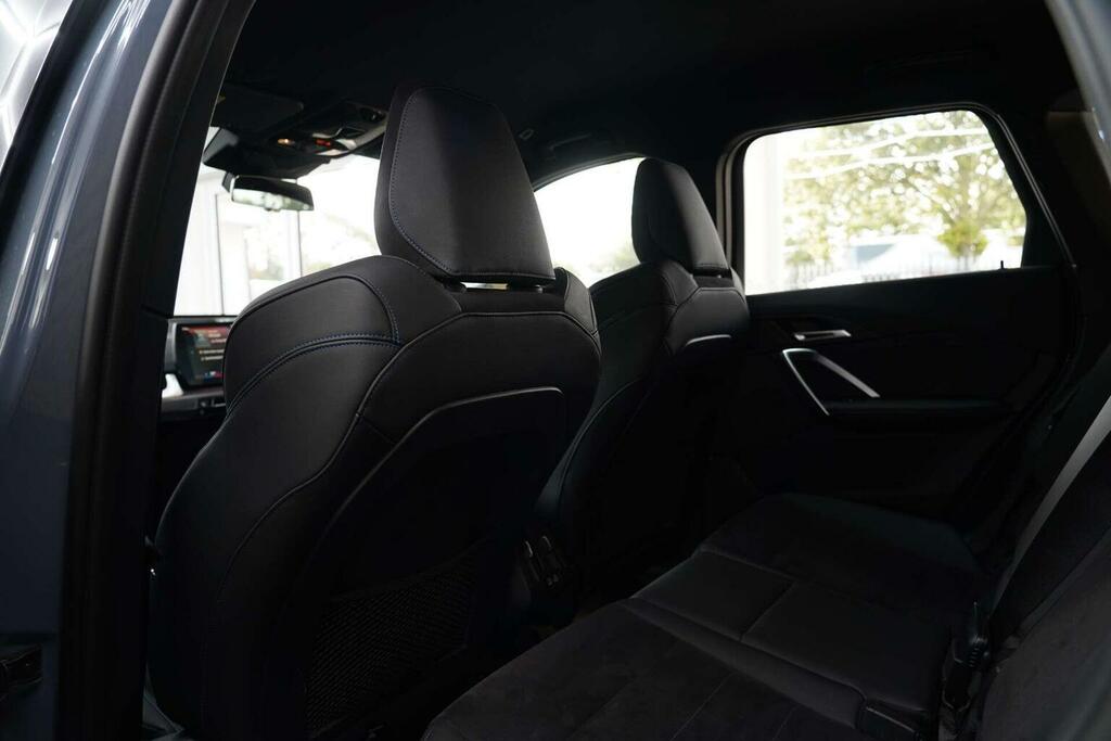 BMW X1 Sdrive 18D M Sport Step Black #17