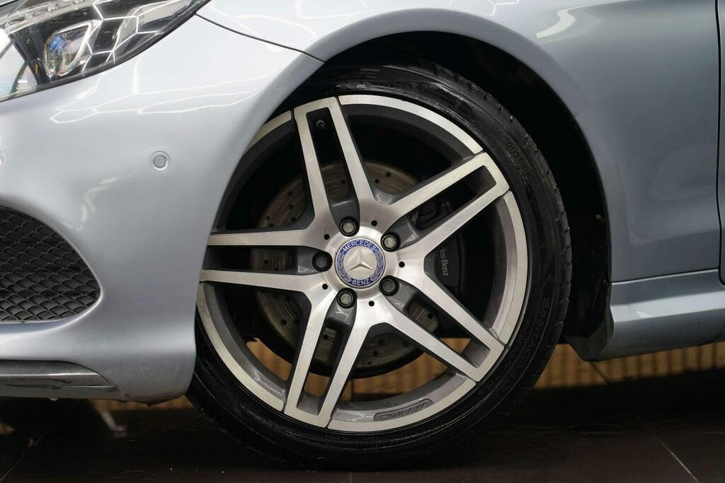Mercedes-Benz E Class Coupe 3.0 E350d V6 Bluetec Amg Line Premium G-tr Blue #3