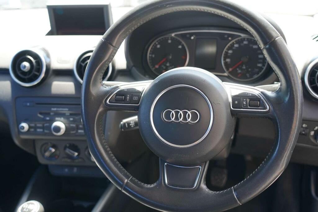 Audi A1 1.4 Sportback Tfsi Sport 122 Bhp White #3