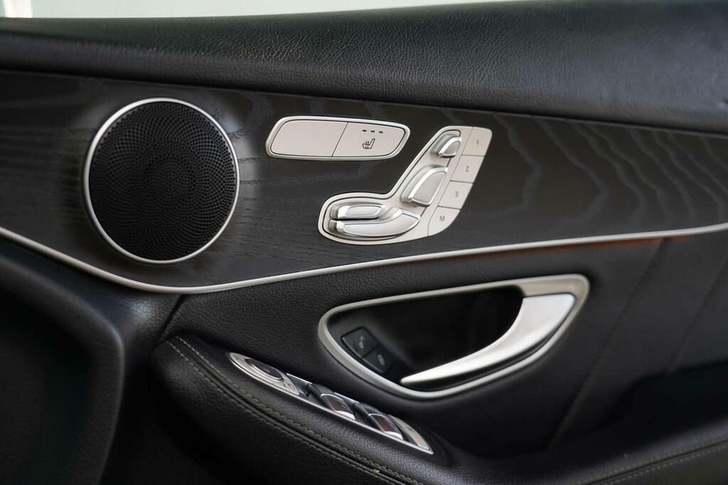 Mercedes-Benz GLC Class 2.1 Glc 250 D 4Matic Amg Line Premium 201 Bhp White #41