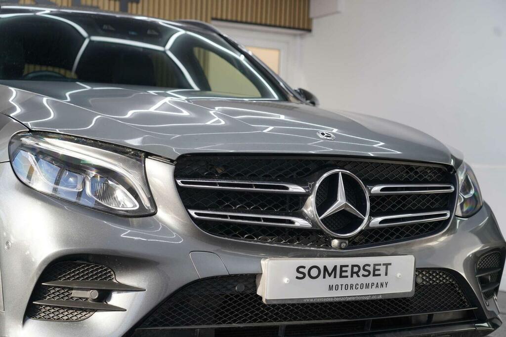 Mercedes-Benz GLC Class 2.1 Glc 250 D 4Matic Amg Line Premium 201 Bhp White #44
