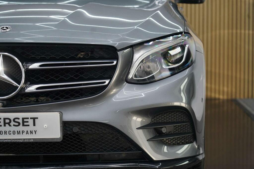 Mercedes-Benz GLC Class 2.1 Glc 250 D 4Matic Amg Line Premium 201 Bhp White #46