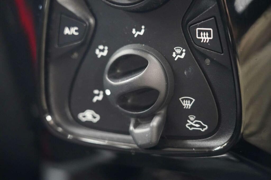 Peugeot 108 1.0 Active Euro 6  #37
