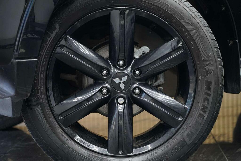 Mitsubishi Shogun 3.2 Di-dc Sg2 4Wd Euro 6 Swb Black #3