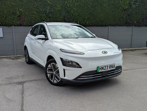 Hyundai Kona Se Connect HN23RNA White