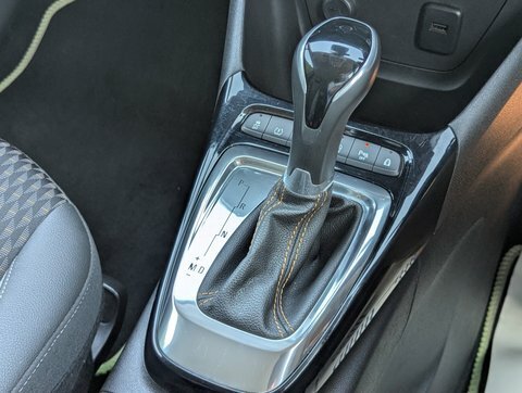 Vauxhall Crossland X Hatchback Grey #12
