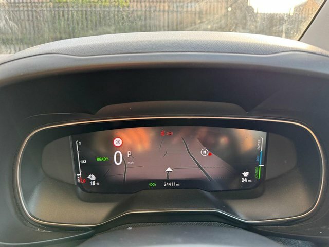 Vauxhall Combo-e Life 100Kw Design 50Kwh Black #17