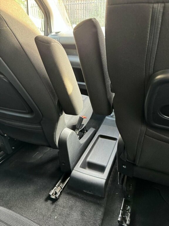 Vauxhall Combo-e Life 100Kw Design 50Kwh Black #35