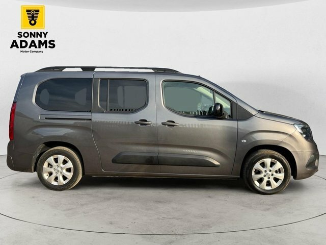 Vauxhall Combo-e Life 50Kwh Design XL Mpv 7. Grey #3