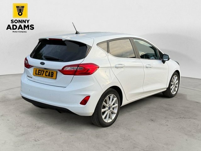 Ford Fiesta 1.0T Ecoboost Titanium Hatchback LE17CAB White #4