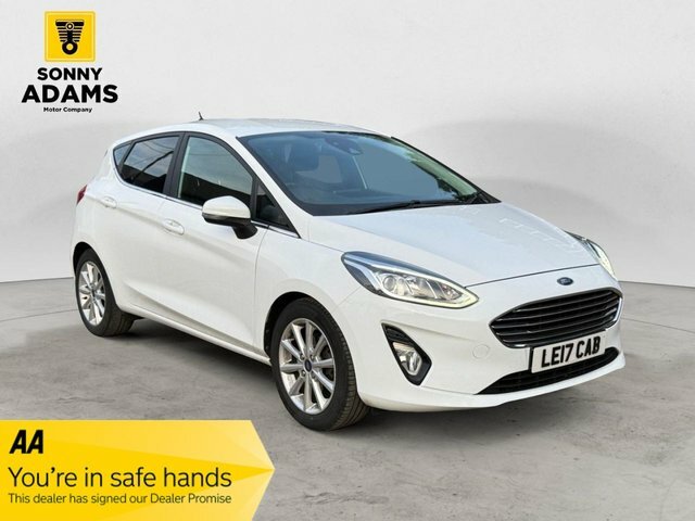 Ford Fiesta 1.0T Ecoboost Titanium Hatchback White