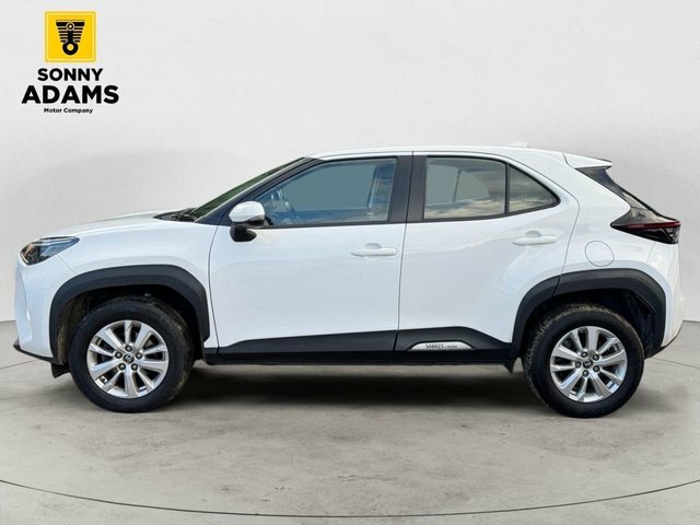Toyota Yaris Cross Design White #7