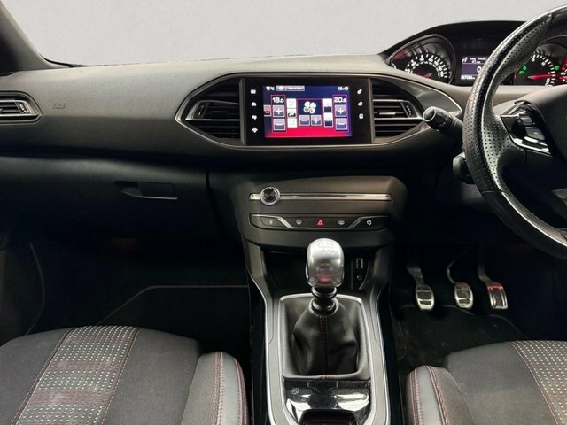 Peugeot 308 Hatchback Red #10