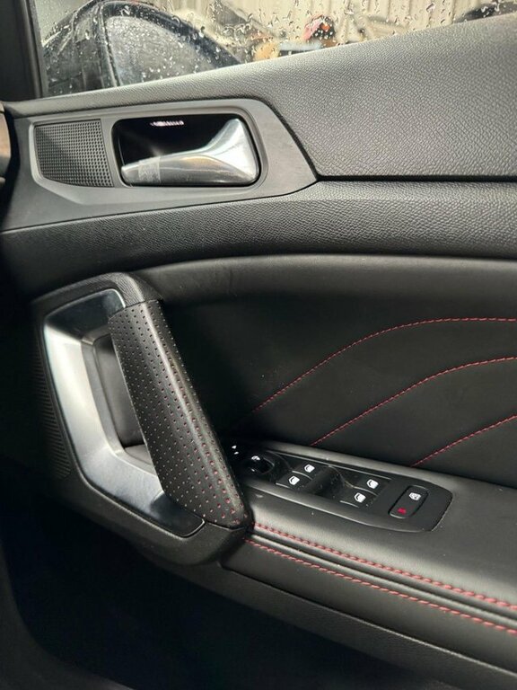 Peugeot 308 Hatchback Red #29