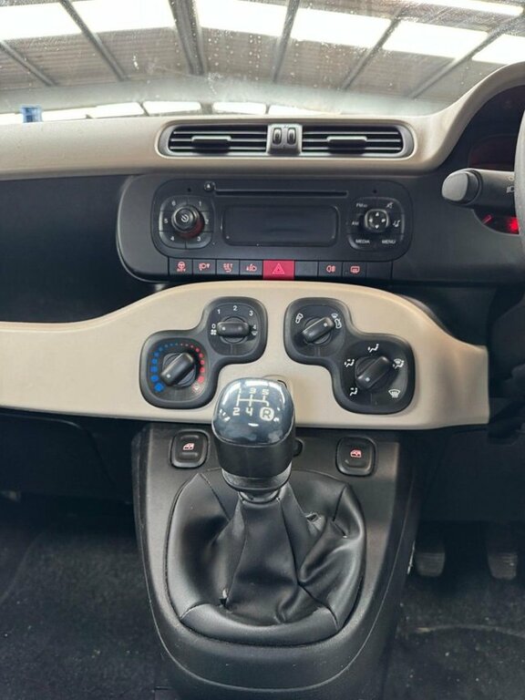 Fiat Panda Easy White #21