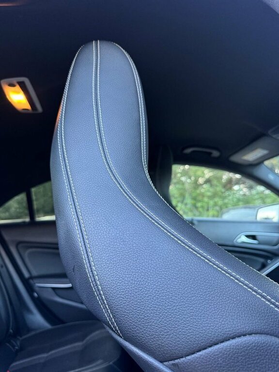 Mercedes-Benz CLA Class 2.1 Cla 200 D White #31