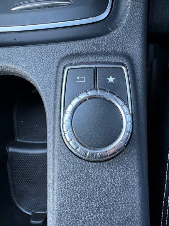 Mercedes-Benz CLA Class 2.1 Cla 200 D White #24