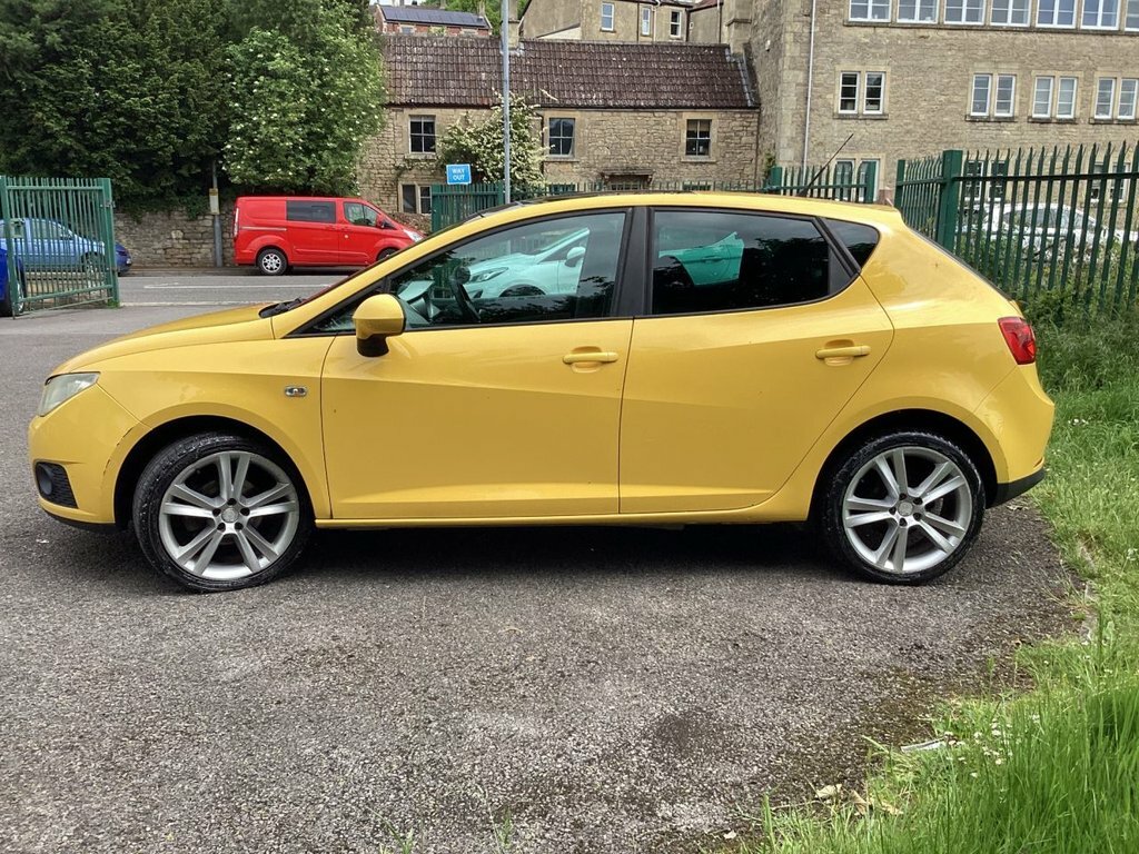 Seat Ibiza Hatchback Yellow #5