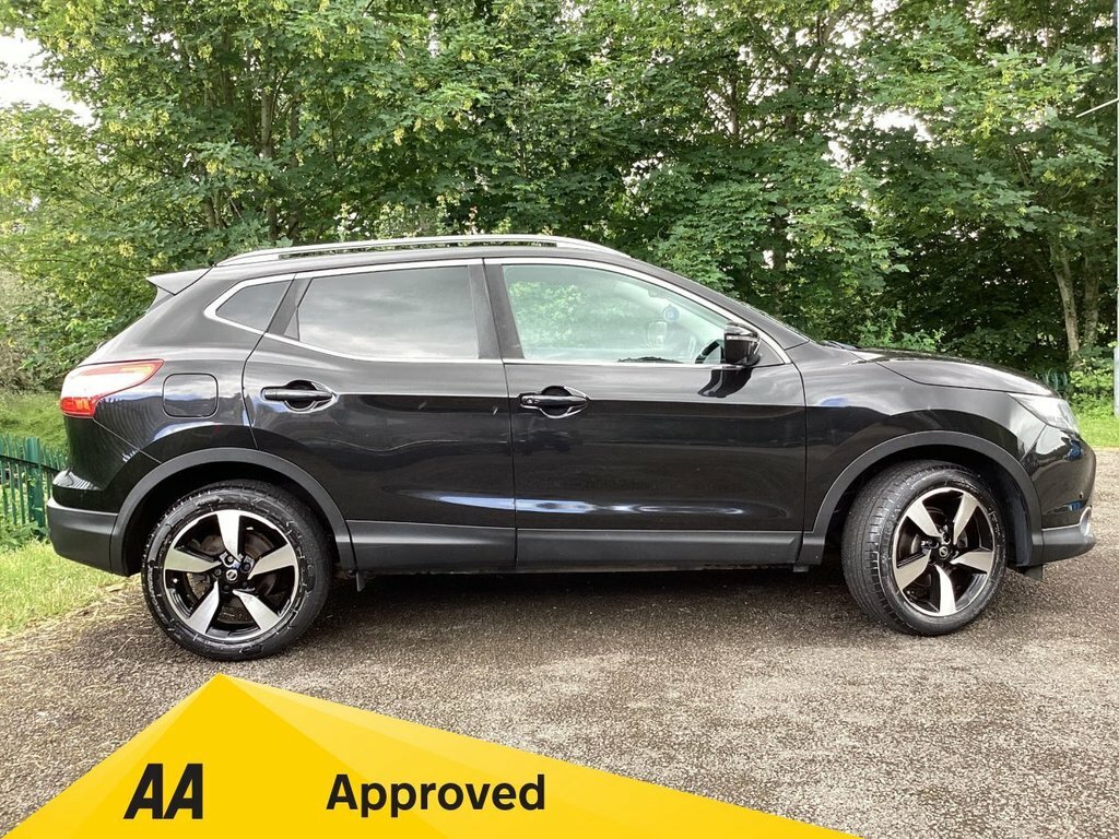 Nissan Qashqai 1.2L N-connecta NK66WKU Black #3