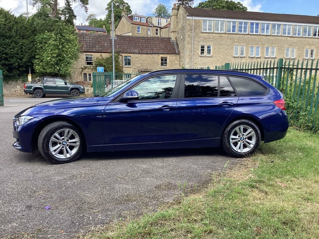BMW 3 Series 2L Ed Plus DT17NKL Blue #5