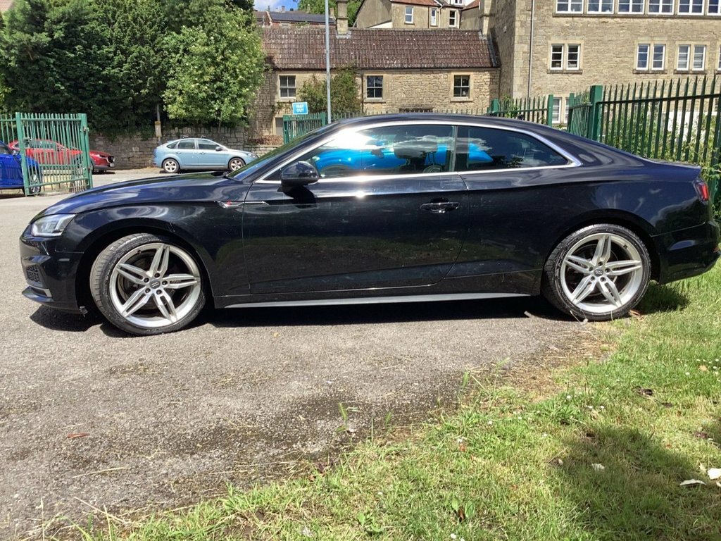 Audi A5 2L S Line GX69WFN Black #5