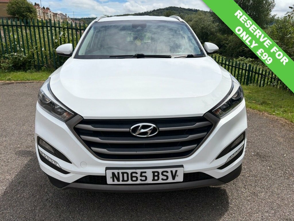 Hyundai Tucson 1.7L Se Nav ND65BSV White #2