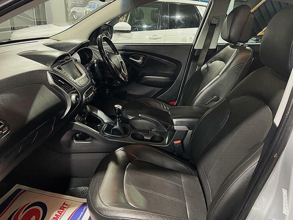 Hyundai Ix35 Ix35 White #47