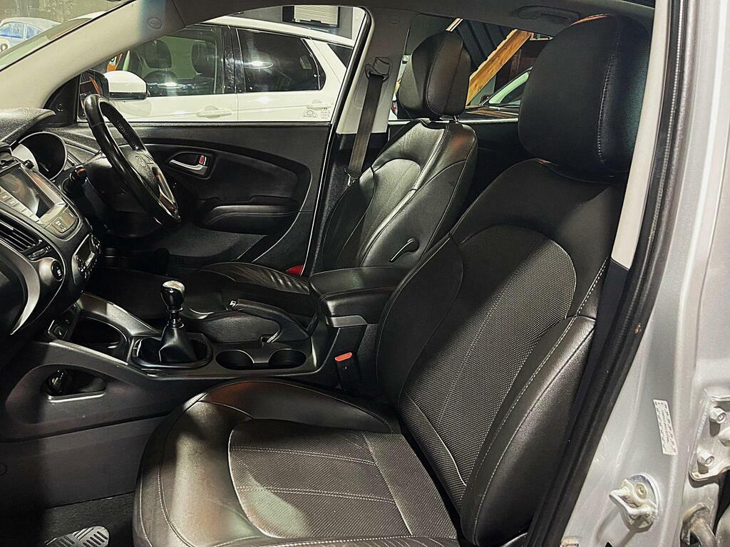 Hyundai Ix35 Ix35 White #12