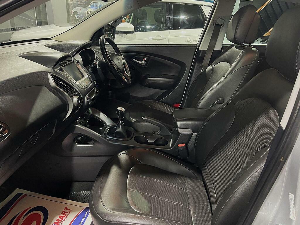Hyundai Ix35 Ix35 White #62