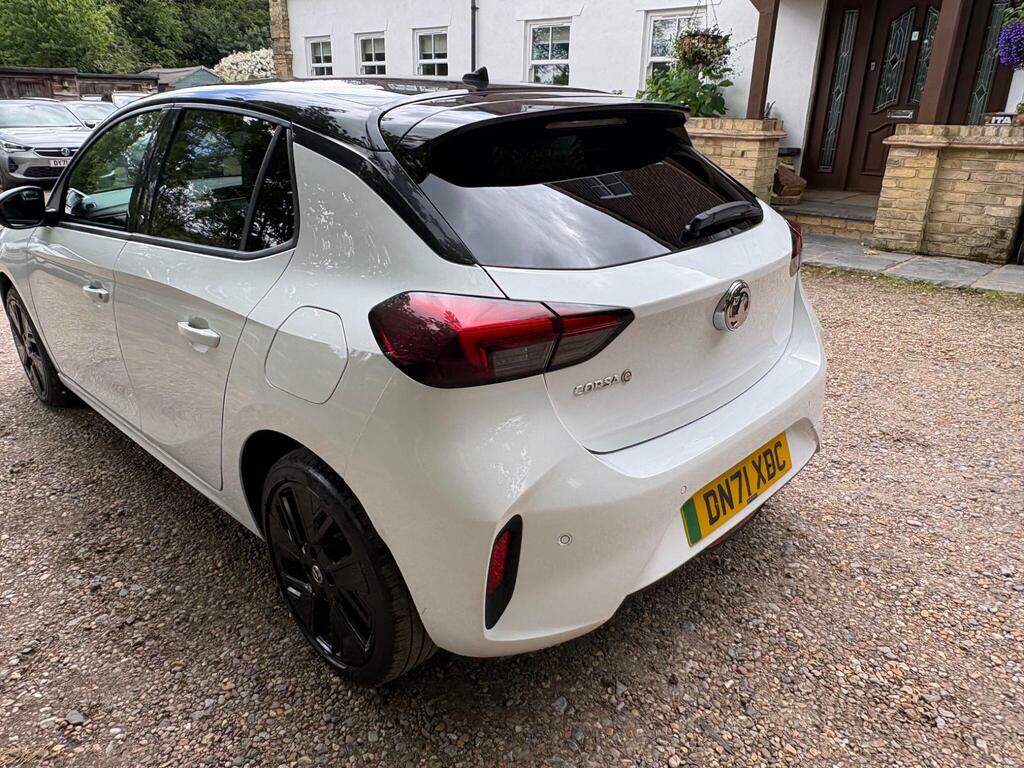 Vauxhall Corsa-e 50Kwh Sri Premium White #3