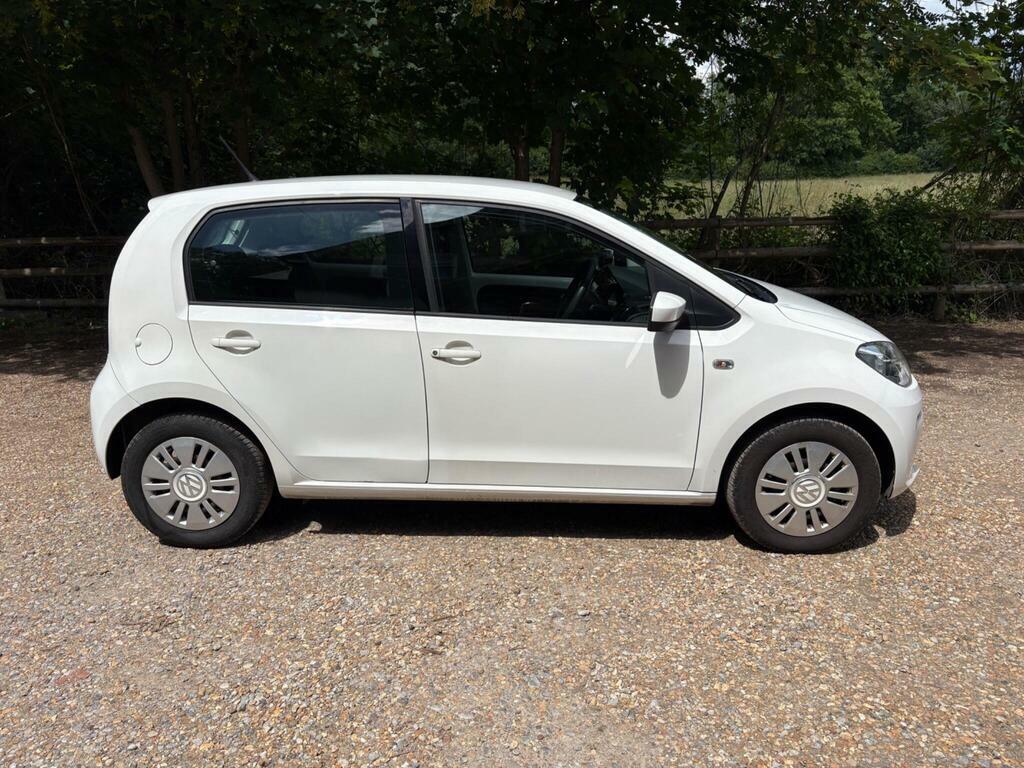 Volkswagen Up 1.0 Groove Up White #11