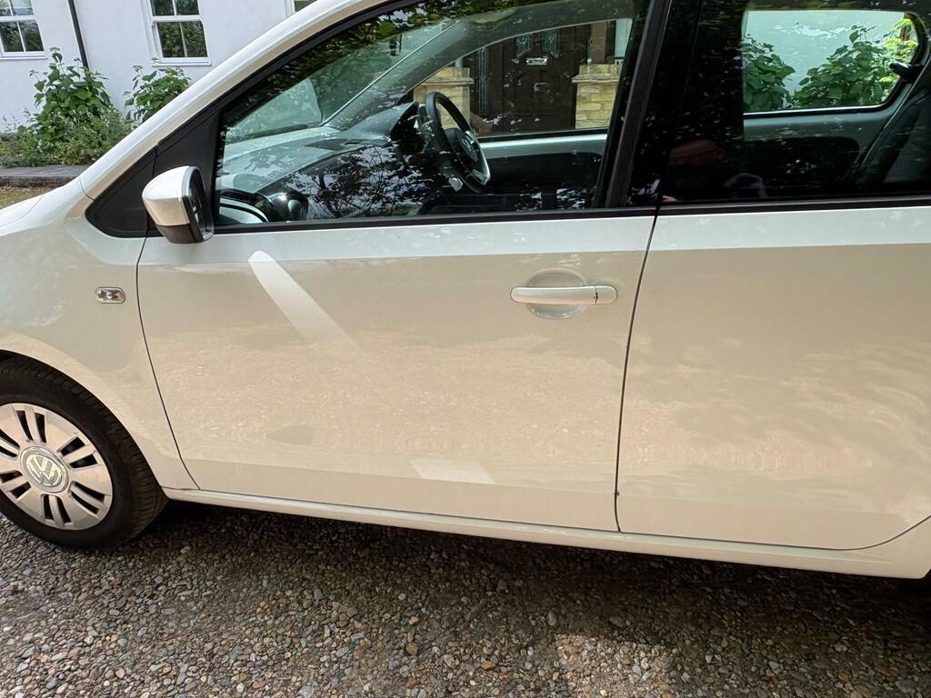 Volkswagen Up 1.0 Groove Up White #10
