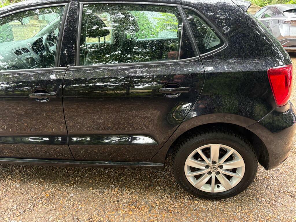 Volkswagen Polo Hatchback White #9