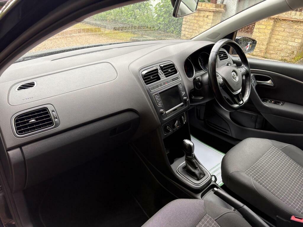 Volkswagen Polo Hatchback White #16