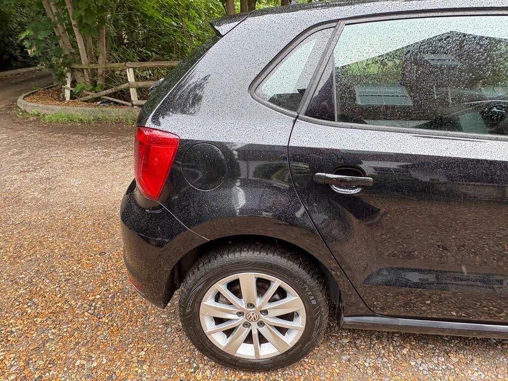 Volkswagen Polo Hatchback White #31