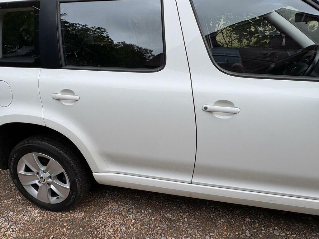 Skoda Yeti Beige #11