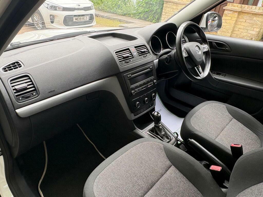 Skoda Yeti Beige #14