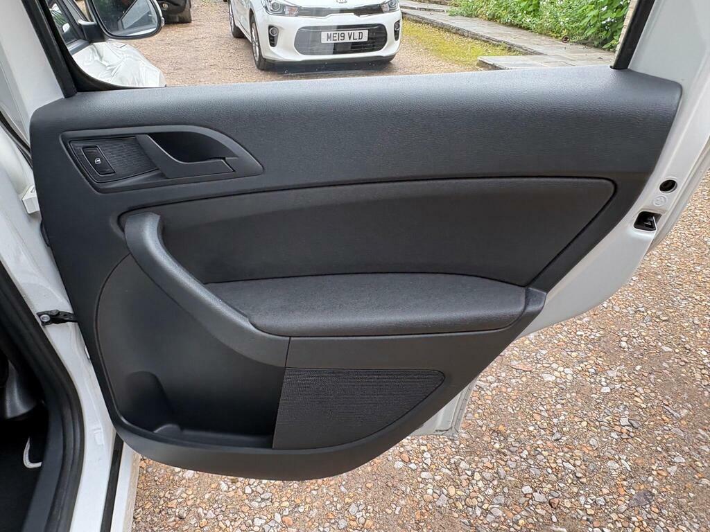 Skoda Yeti Beige #28
