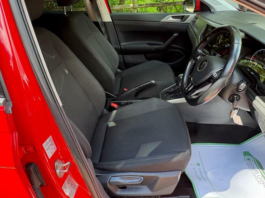 Volkswagen Polo Active Black #18