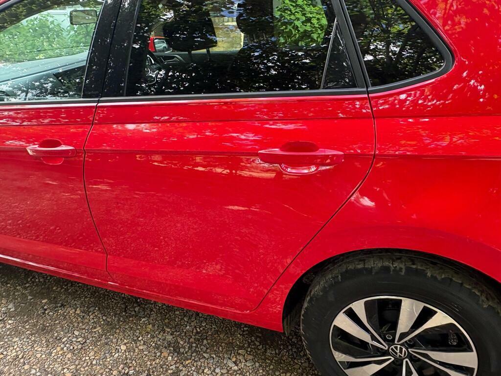 Volkswagen Polo Active Black #44
