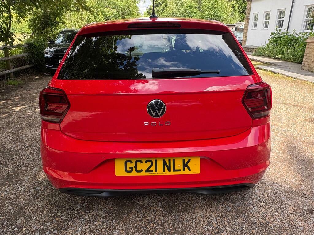 Volkswagen Polo Active Black #11