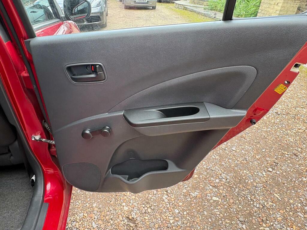 Suzuki Celerio 1.0 Sz4 Hatchback Silver #27