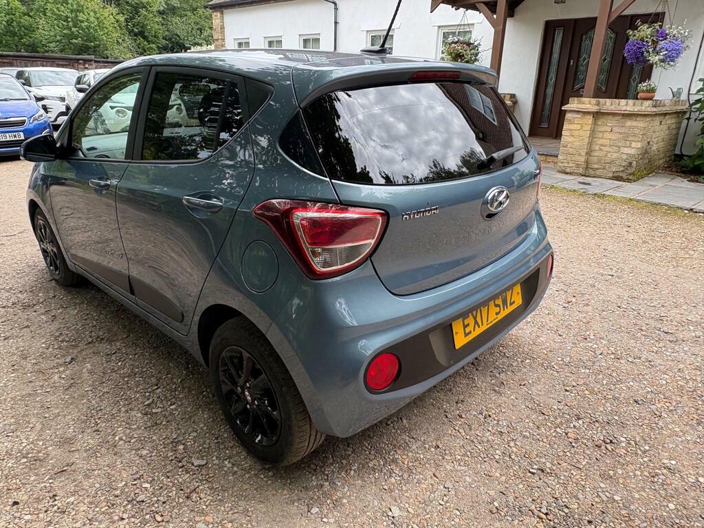 Hyundai I10 1.0 Blue Drive Premium Euro 6 S S Blue #5