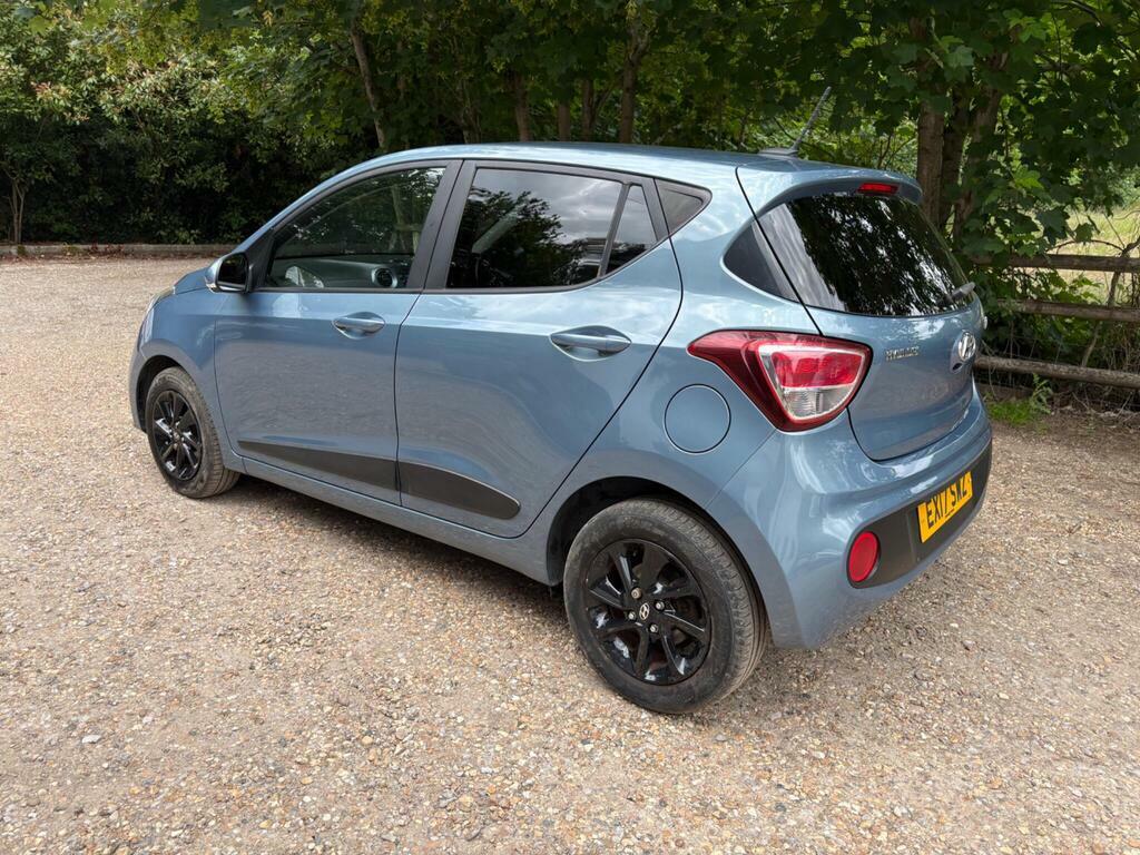 Hyundai I10 Se White #9