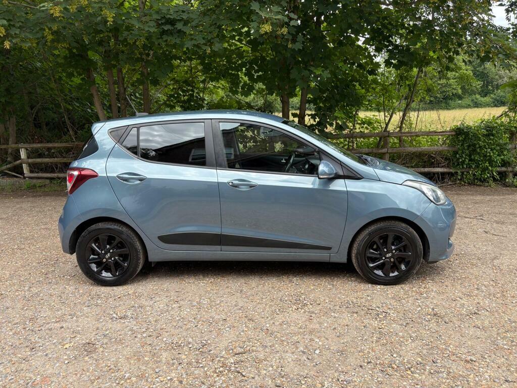 Hyundai I10 Se White #13