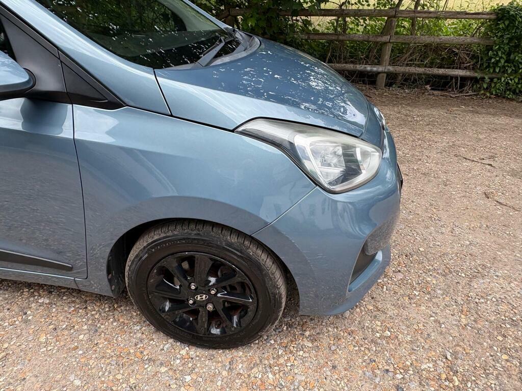 Hyundai I10 Se White #7