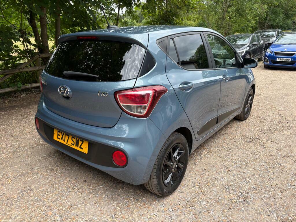 Hyundai I10 Se White #16