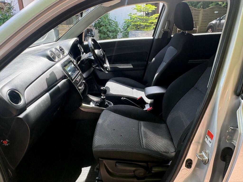 Suzuki Vitara 1.5 Hybrid Sz5 Ags White #37